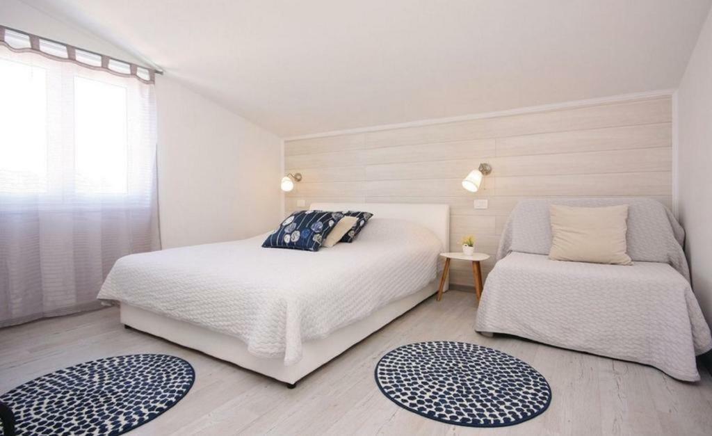 Apartmani Riva Рогозниця Екстер'єр фото